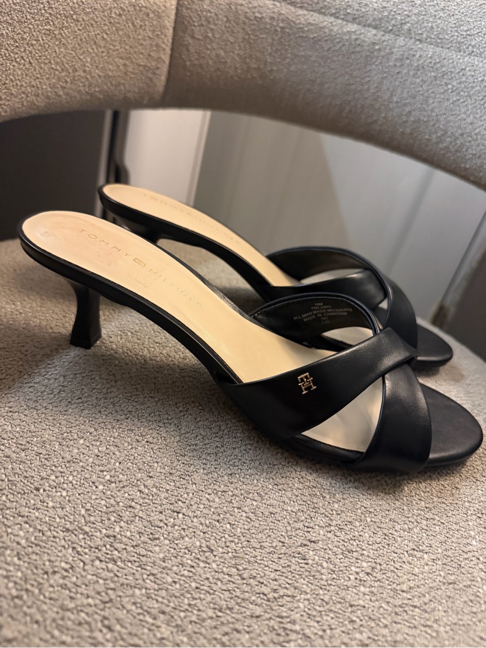 Tommy Hilfiger Black Leather Crisscross Low Heel Sandals